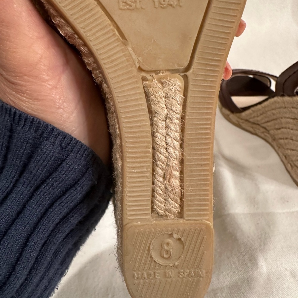 COACH Wedge Sandals in Chocolate Brown size 8 New - Picture 8 of 8